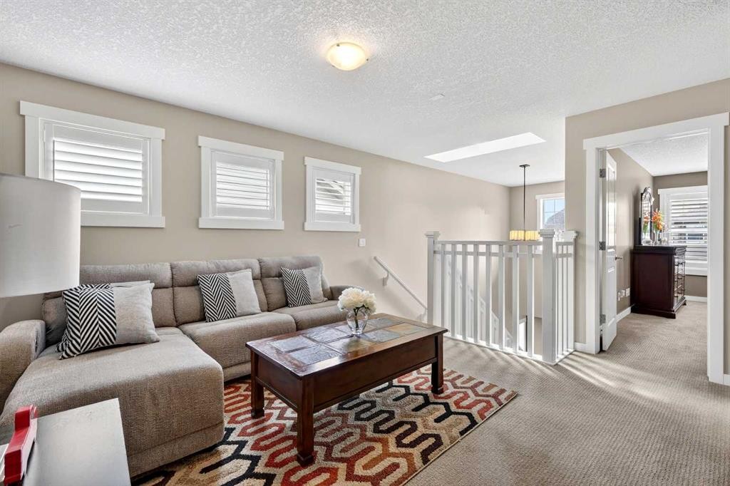 44 Elgin Meadows Link Se, Calgary, AB