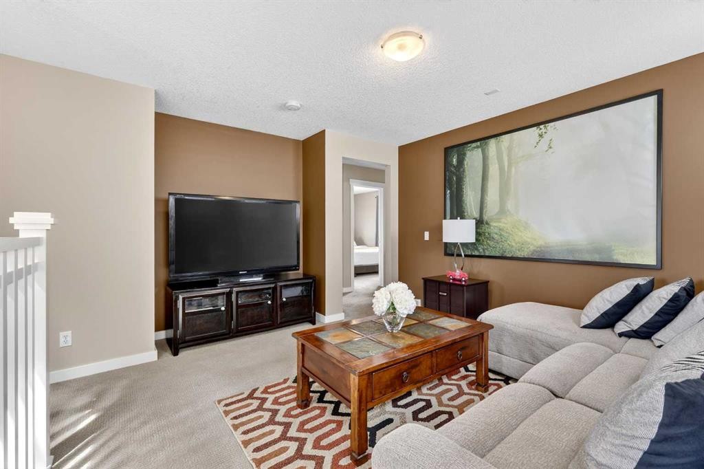 44 Elgin Meadows Link Se, Calgary, AB