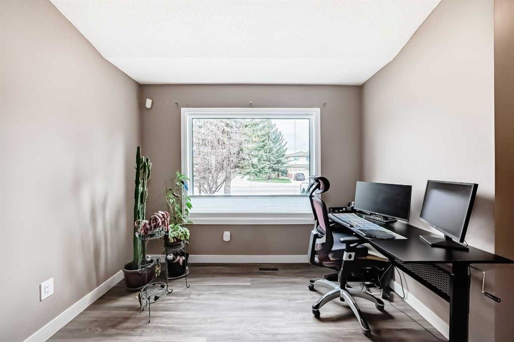 481 Sunmills Drive, Calgary, AB - Indoor Photo Showing Office