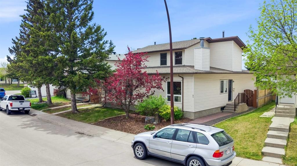 85 Cedarwood Hill Sw, Calgary, AB - Outdoor