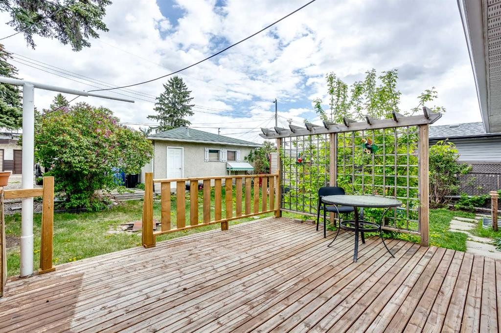 920 41 Street Se, Calgary, AB
