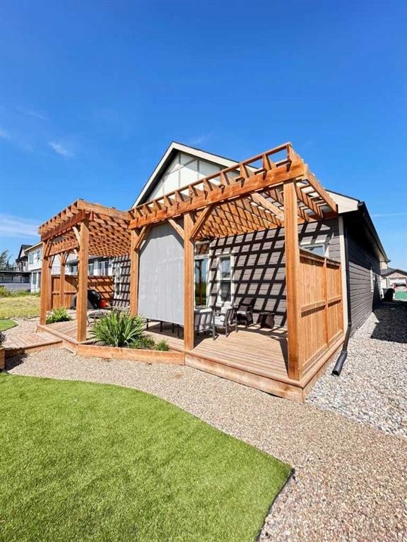 596 Muirfield Crescent, Lyalta, AB - Outdoor