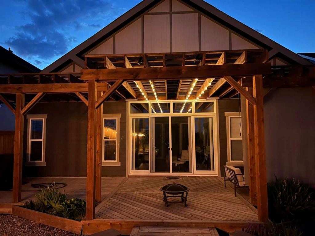 596 Muirfield Crescent, Lyalta, AB - Outdoor With Exterior