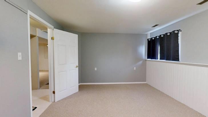 15 Chinook Crescent West, Claresholm, AB - Indoor Photo Showing Other Room