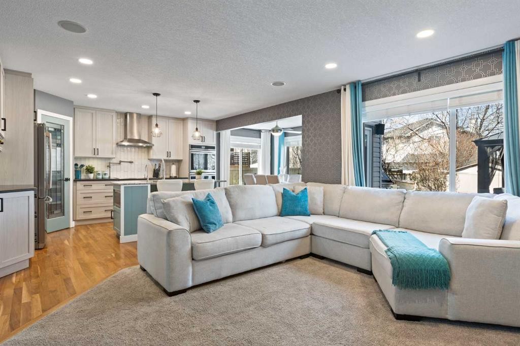 22 Brightondale Park Se, Calgary, AB