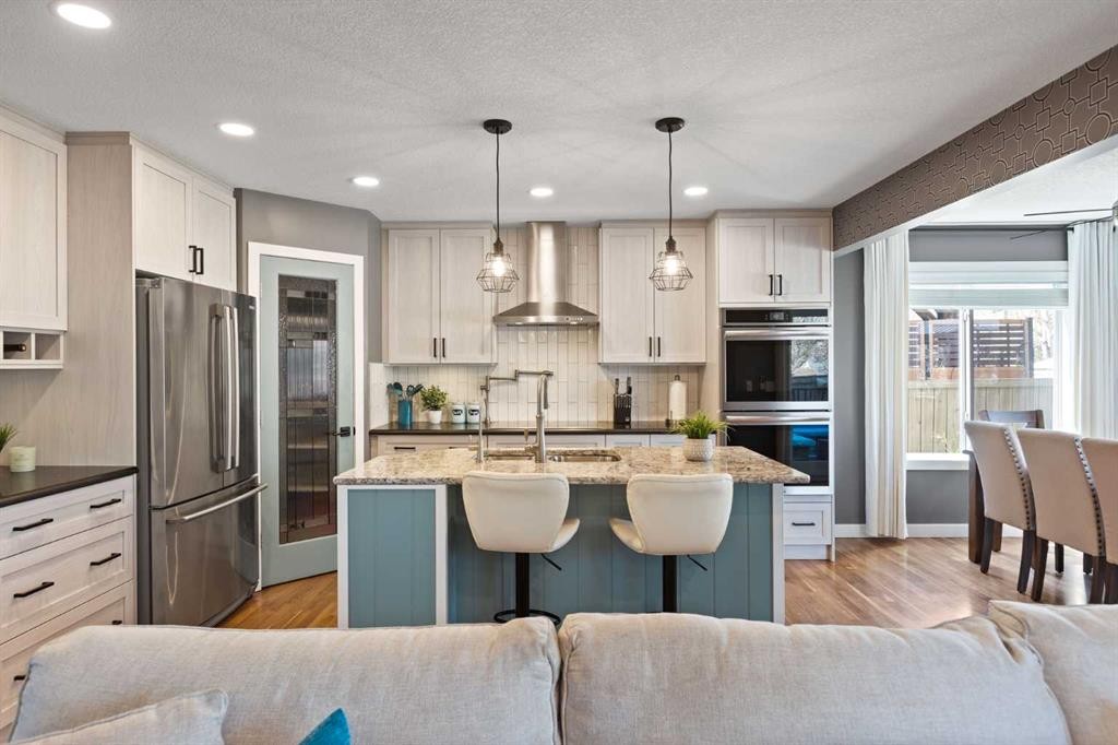 22 Brightondale Park Se, Calgary, AB