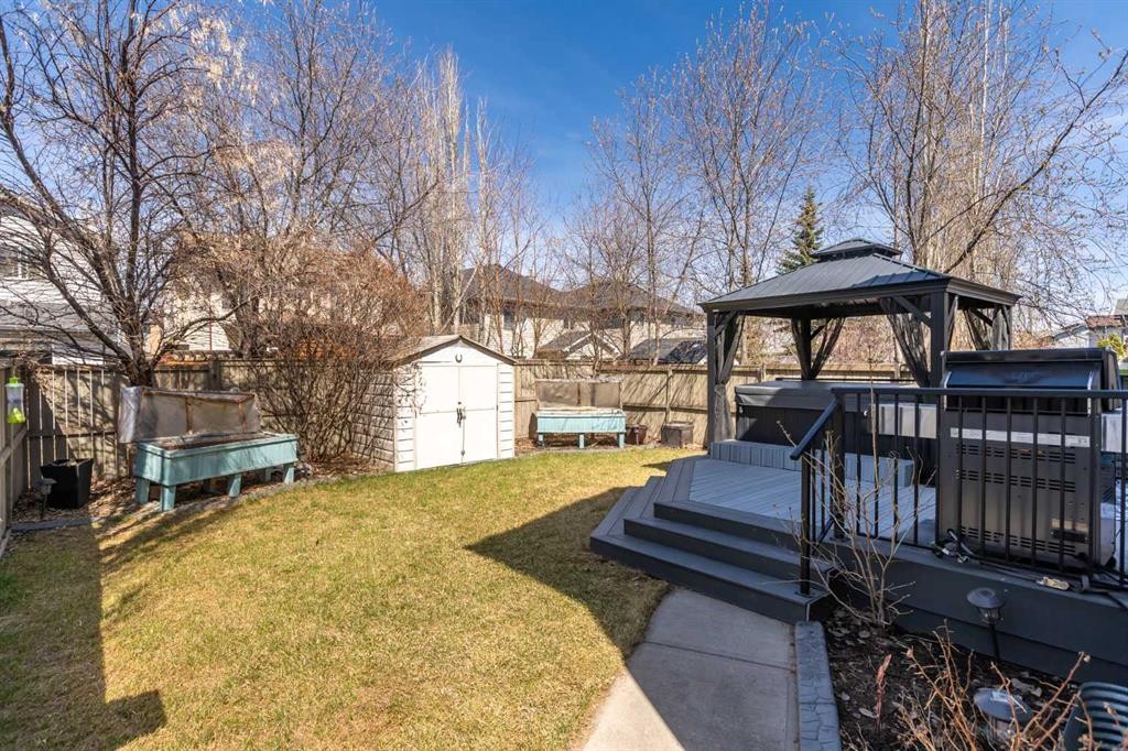 22 Brightondale Park Se, Calgary, AB