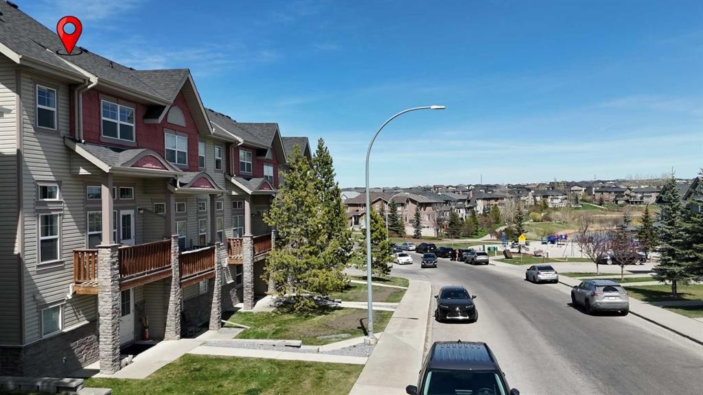 117 Panatella Hill Nw, Calgary, AB - Outdoor