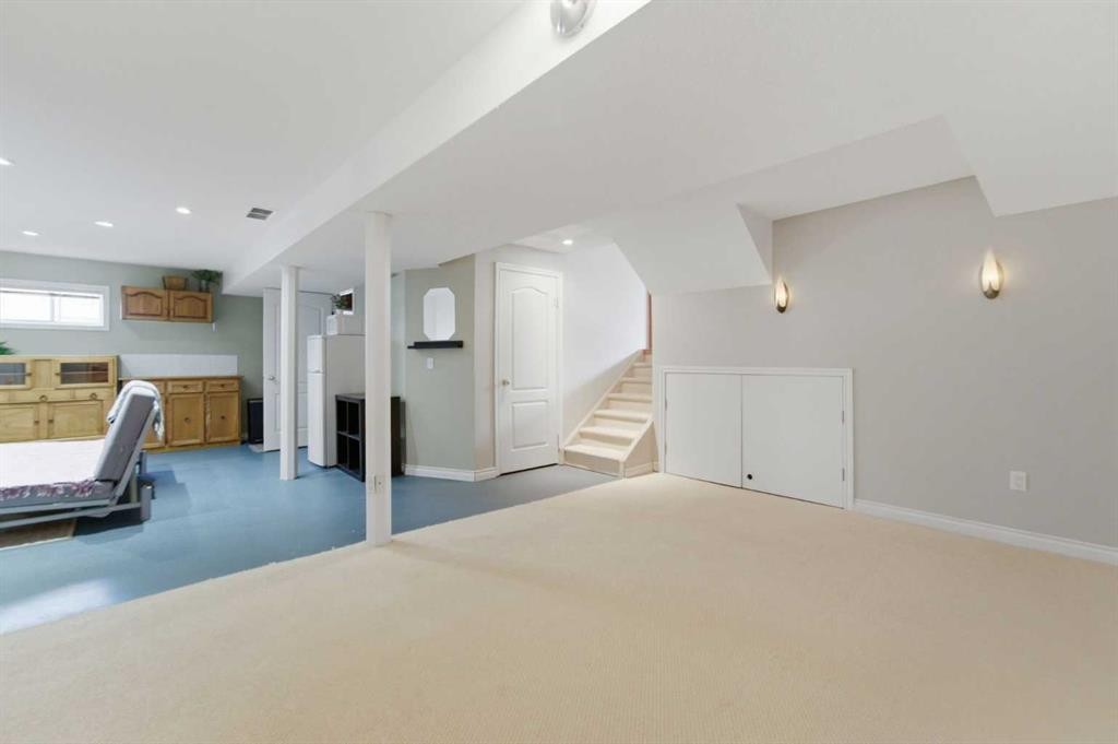 109 Downey Place, Okotoks, AB - Indoor