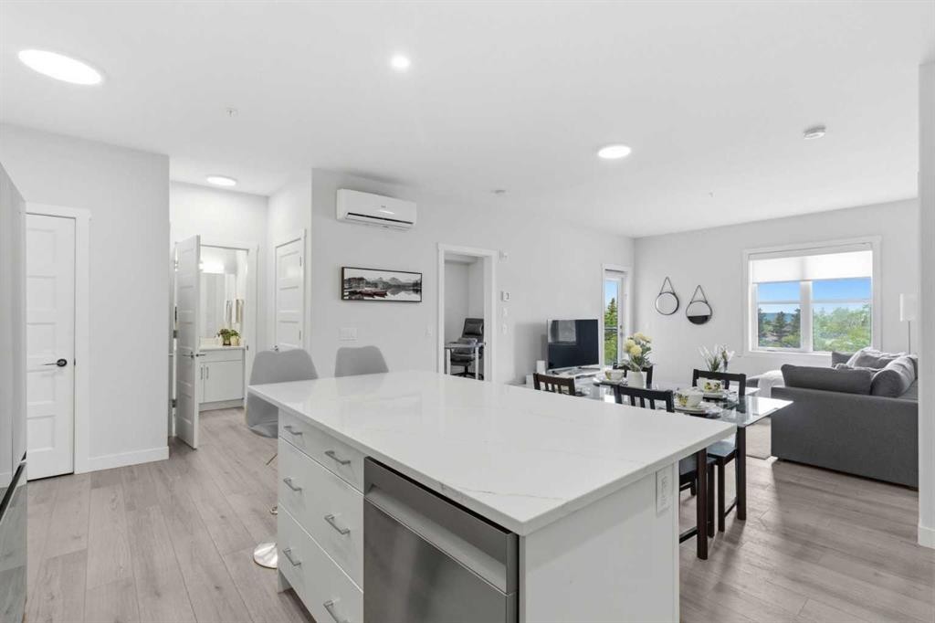 1306-81 Arbour Lake View Nw, Calgary, AB - Indoor