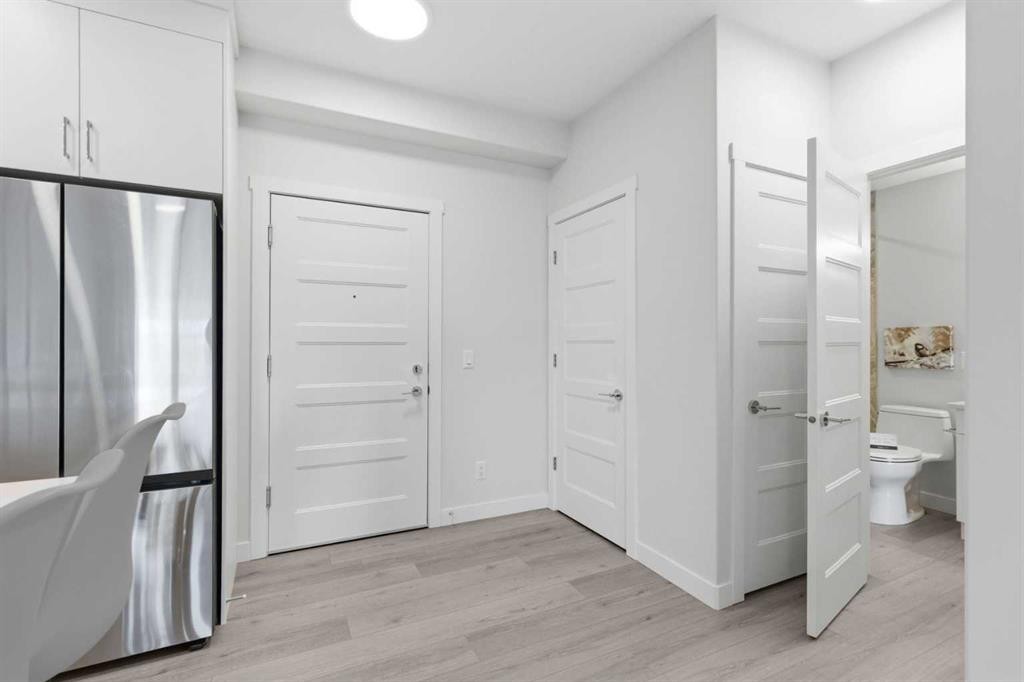 1306-81 Arbour Lake View Nw, Calgary, AB - Indoor