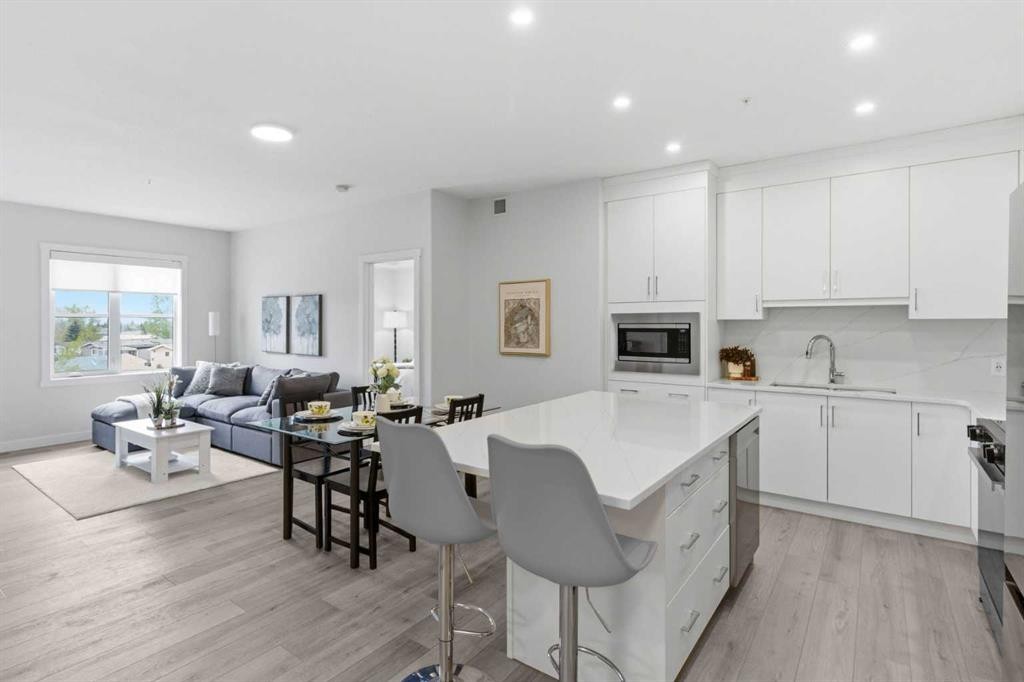 1306-81 Arbour Lake View Nw, Calgary, AB - Indoor Photo Showing Kitchen With Upgraded Kitchen