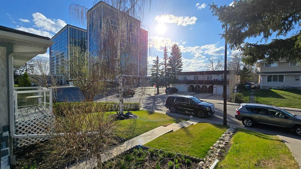 5806 Dalgleish Road Nw, Calgary, AB - Outdoor