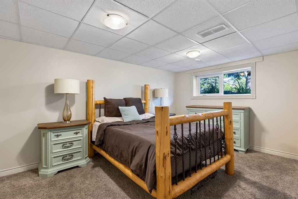 216 Castleridge Drive Ne, Calgary, AB