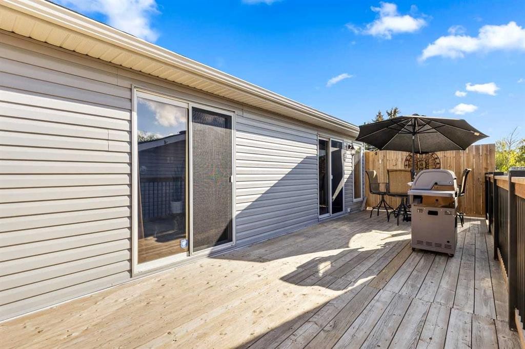 216 Castleridge Drive Ne, Calgary, AB