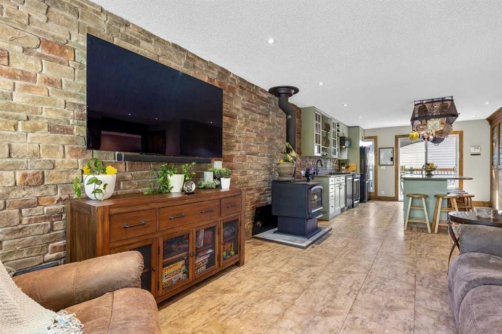 216 Castleridge Drive Ne, Calgary, AB