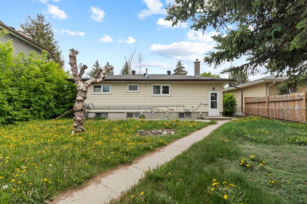 616 34 Avenue Ne, Calgary, AB - Outdoor