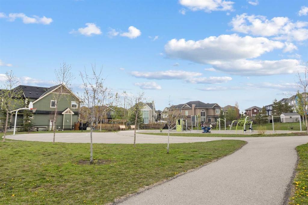 8 Sherwood Row Nw, Calgary, AB - Outdoor