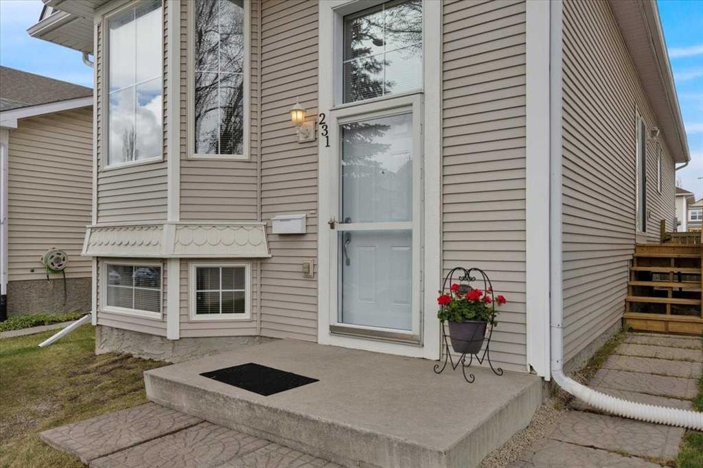 231 Tuscany Drive Nw, Calgary, AB - Outdoor