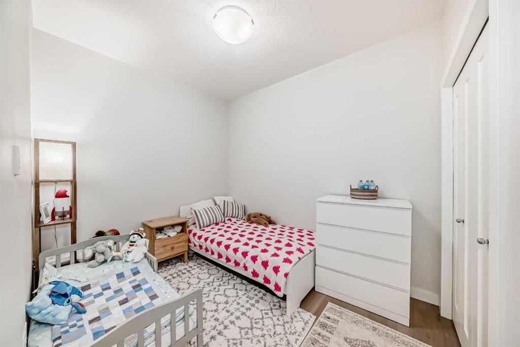 415-300 Auburn Meadows Common Se, Calgary, AB - Indoor Photo Showing Bedroom