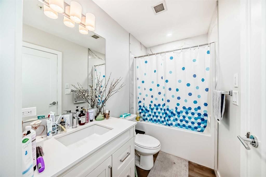 415-300 Auburn Meadows Common Se, Calgary, AB - Indoor Photo Showing Bathroom