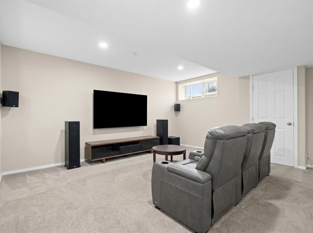 104 Copperstone Terrace Se, Calgary, AB - Indoor