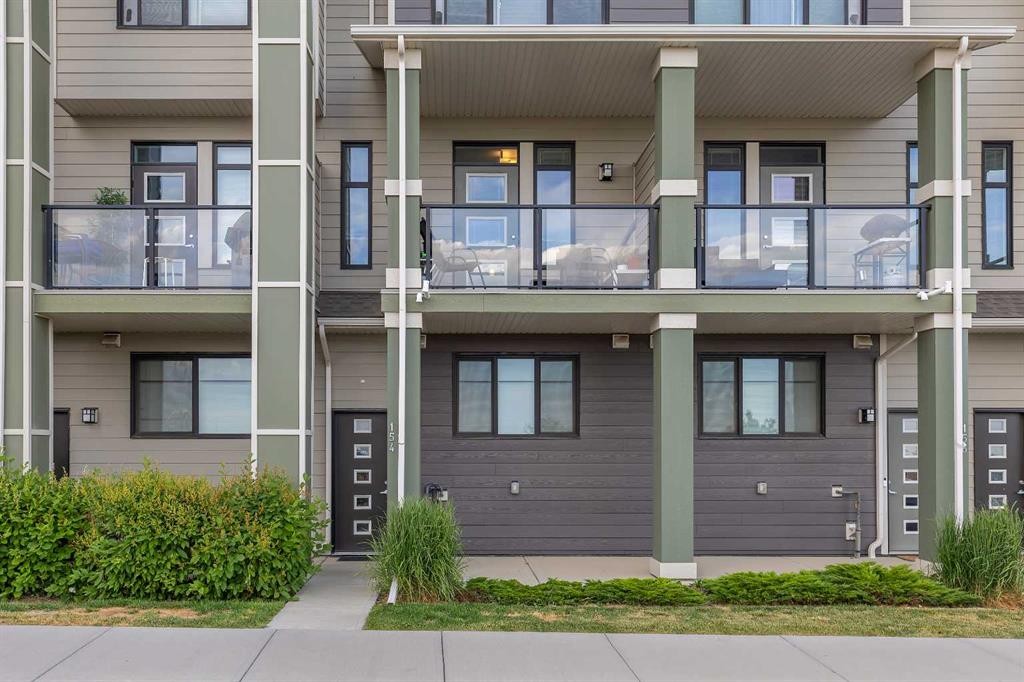 154 Seton Passage Se, Calgary, AB - Outdoor With Facade