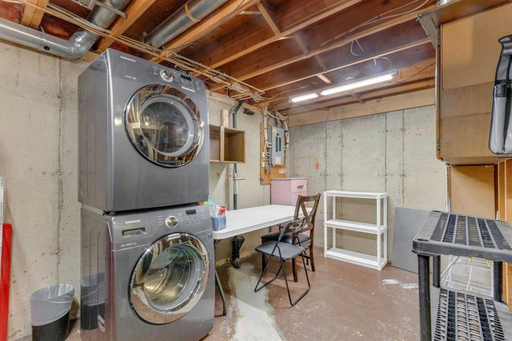 403 Cannington Close Sw, Calgary, AB - Indoor Photo Showing Laundry Room