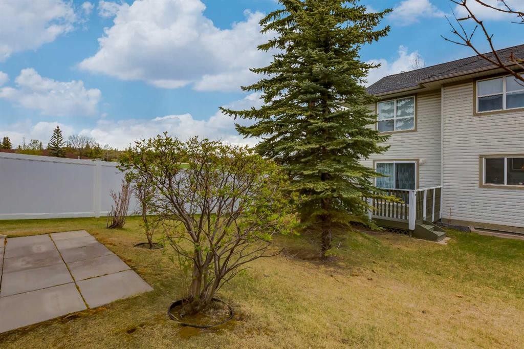 126 Harvest Gold Place Ne, Calgary, AB - Outdoor