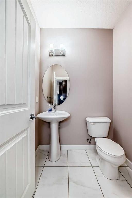 101 Redstone Drive Ne, Calgary, AB - Indoor Photo Showing Bathroom