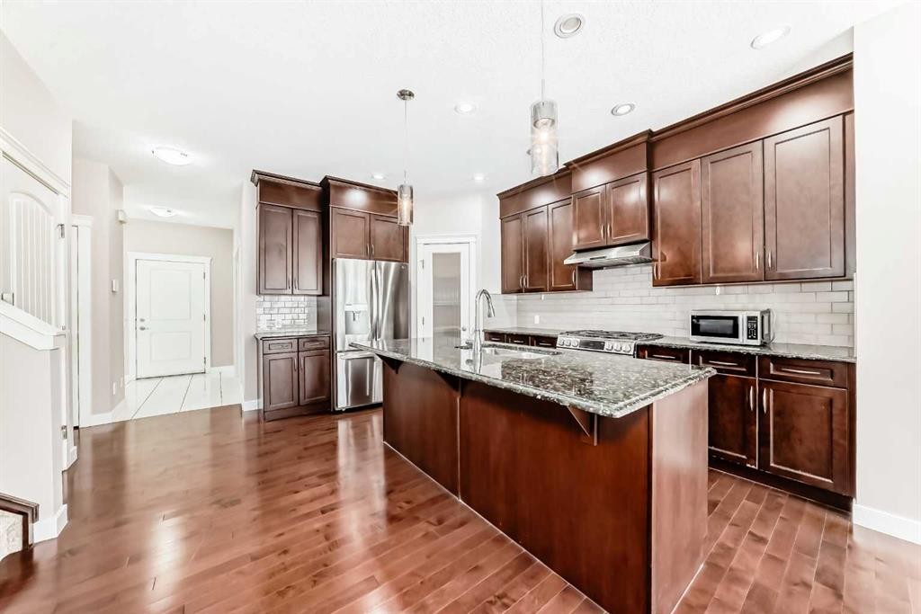 101 Redstone Drive Ne, Calgary, AB - Indoor Photo Showing Kitchen With Stainless Steel Kitchen With Upgraded Kitchen