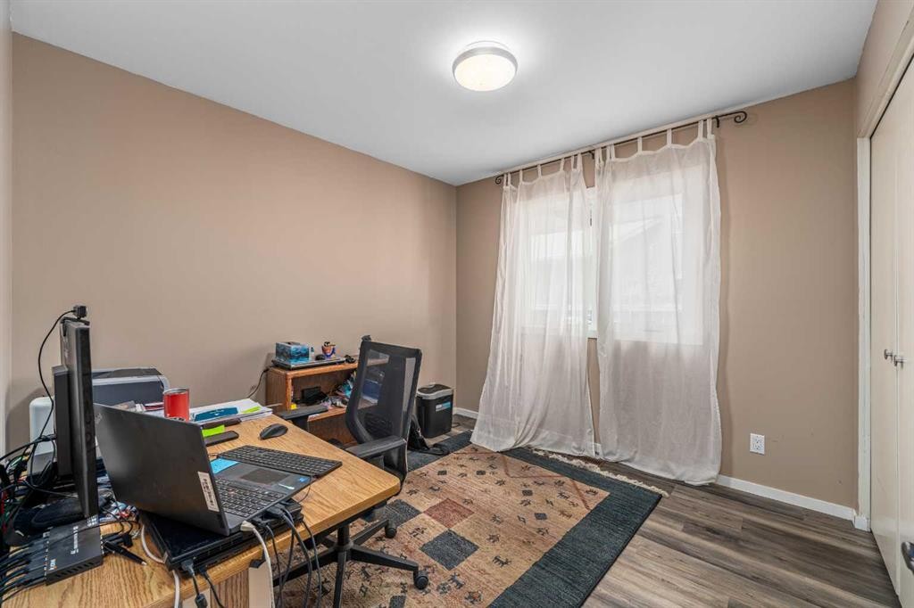 51 Midvalley Crescent Se, Calgary, AB - Indoor Photo Showing Office