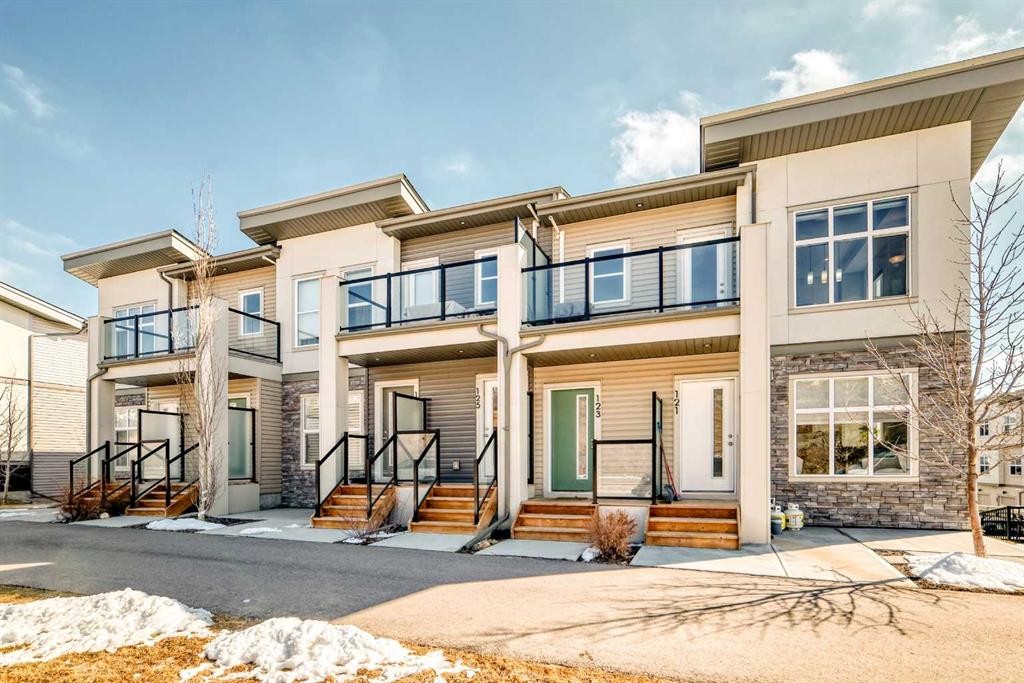 123 Spring Creek Common Sw, Calgary, AB - Outdoor With Balcony