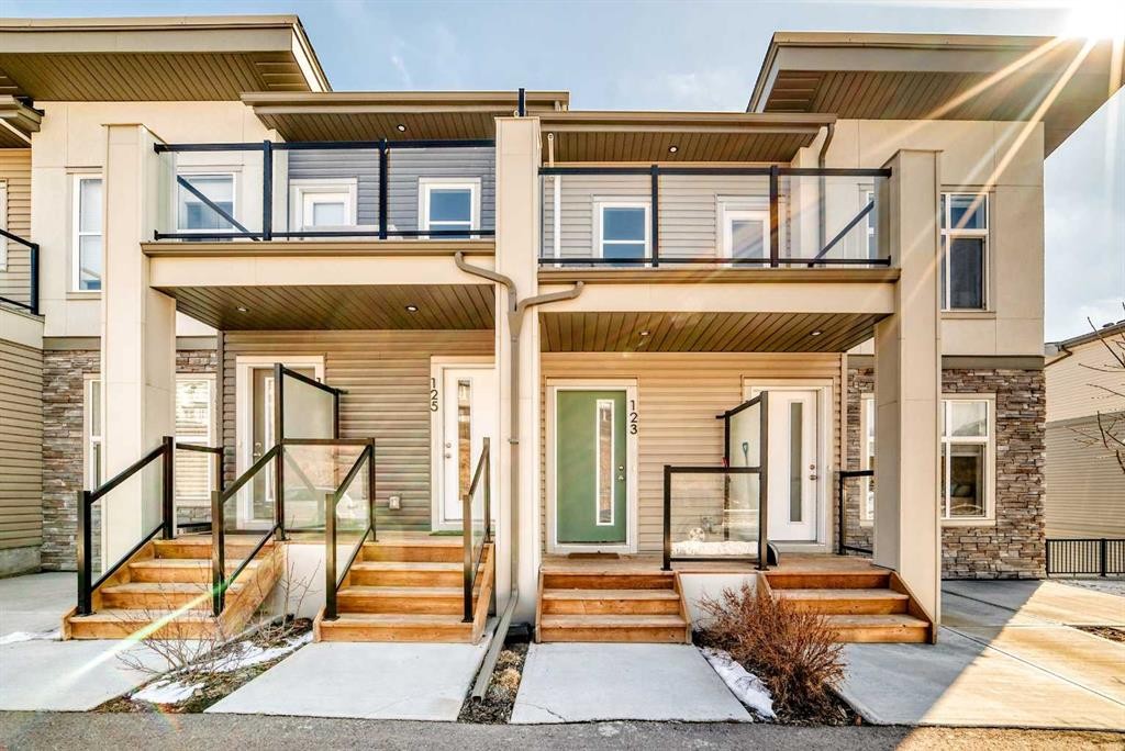123 Spring Creek Common Sw, Calgary, AB - Outdoor With Balcony