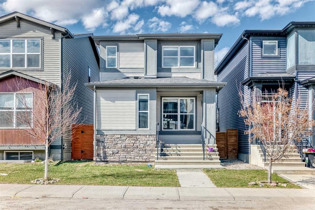 140 Howse Avenue Ne, Calgary, AB - Outdoor With Facade