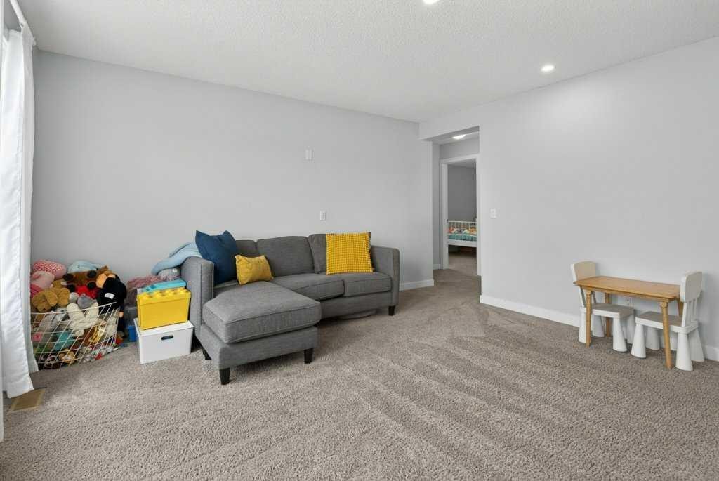 1091 Brightoncrest Green Se, Calgary, AB - Indoor