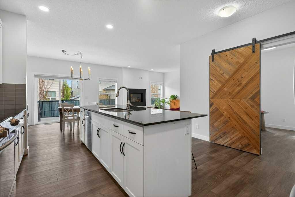 1091 Brightoncrest Green Se, Calgary, AB - Indoor Photo Showing Kitchen With Upgraded Kitchen