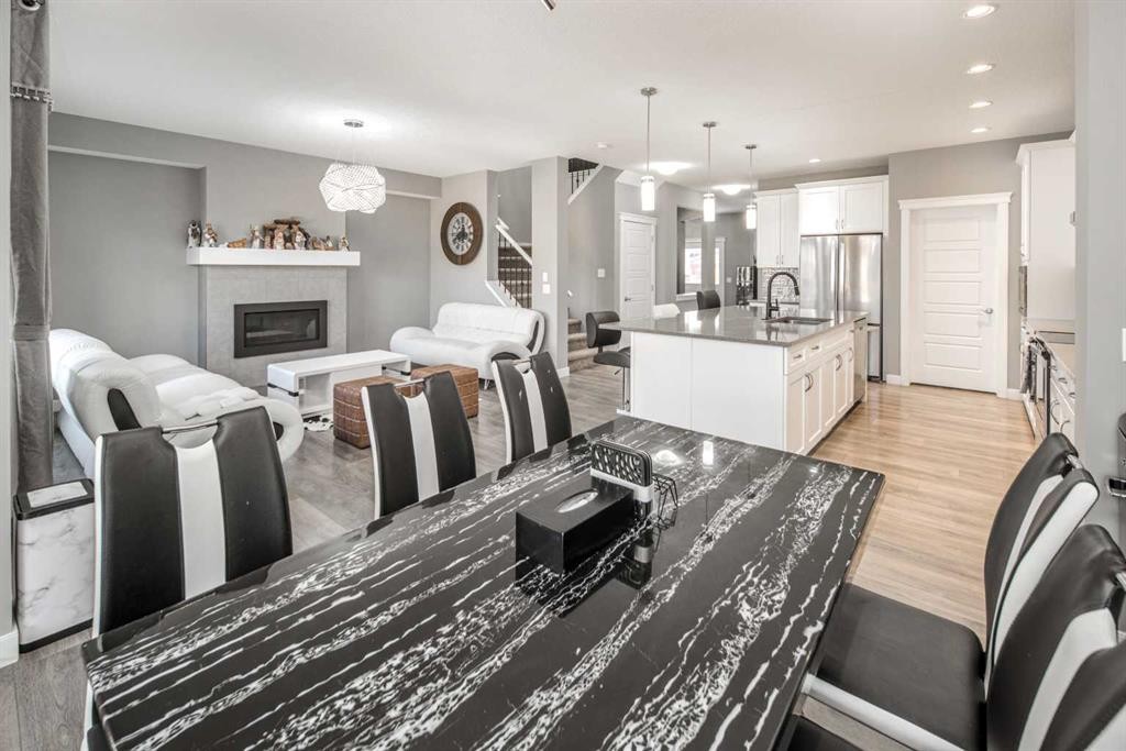 85 Legacy Glen View Se, Calgary, AB - Indoor With Fireplace