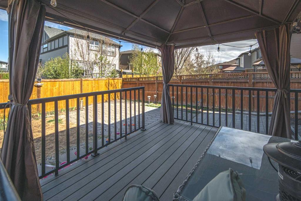 85 Legacy Glen View Se, Calgary, AB - With Exterior