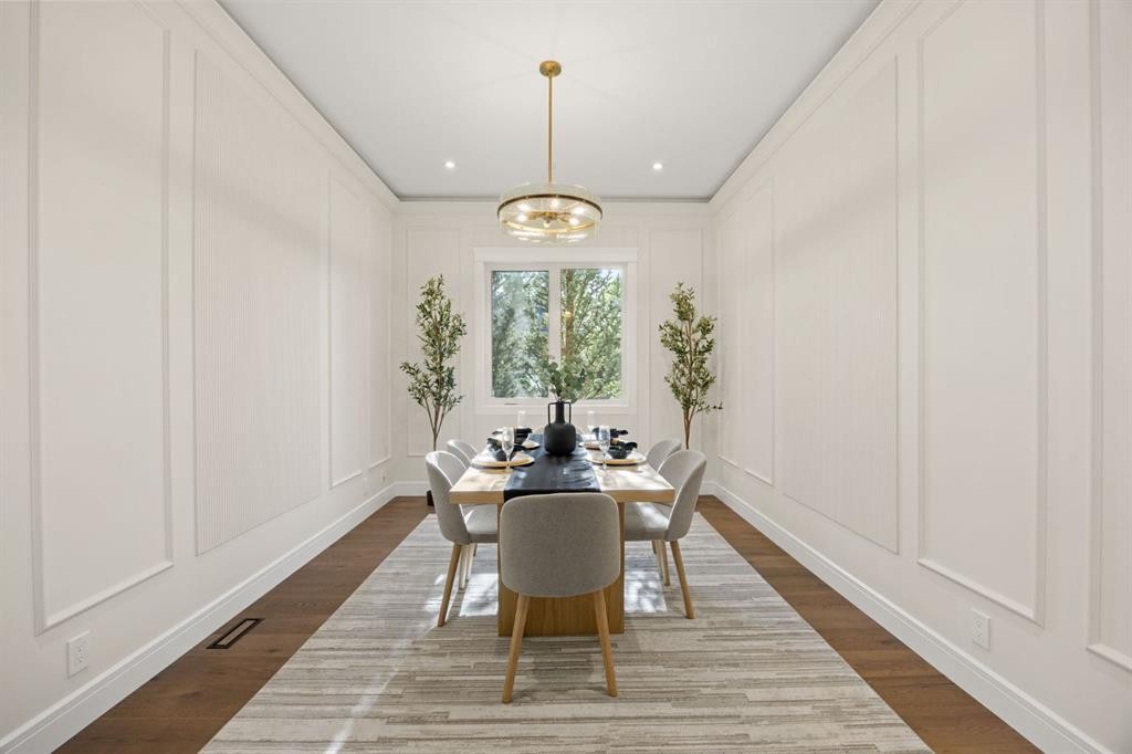 26 Varsplain Place Nw, Calgary, AB