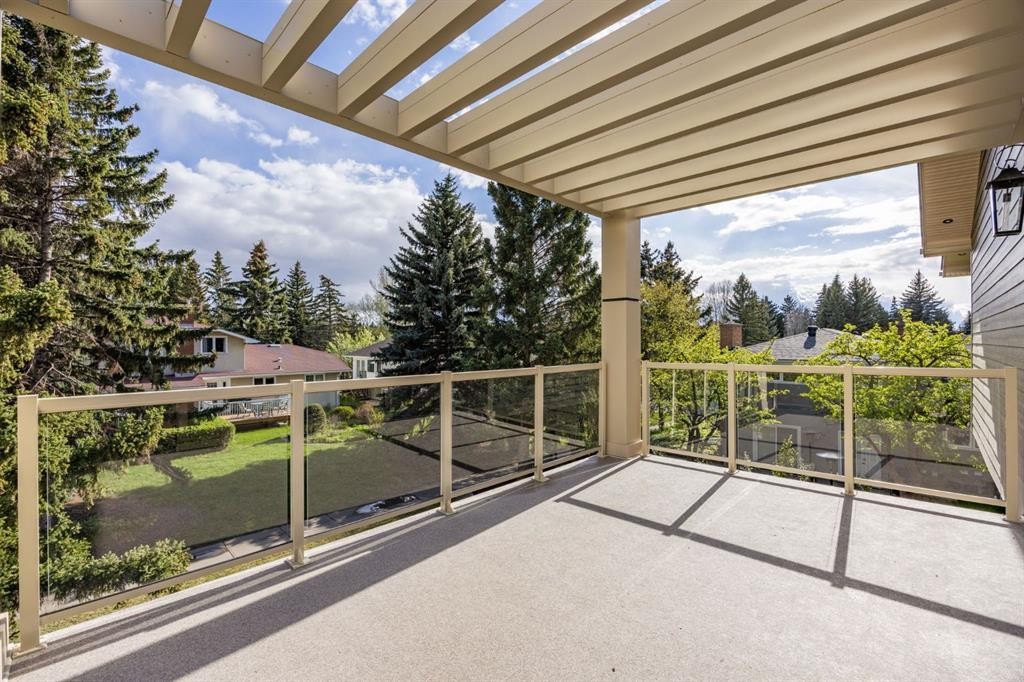 26 Varsplain Place Nw, Calgary, AB