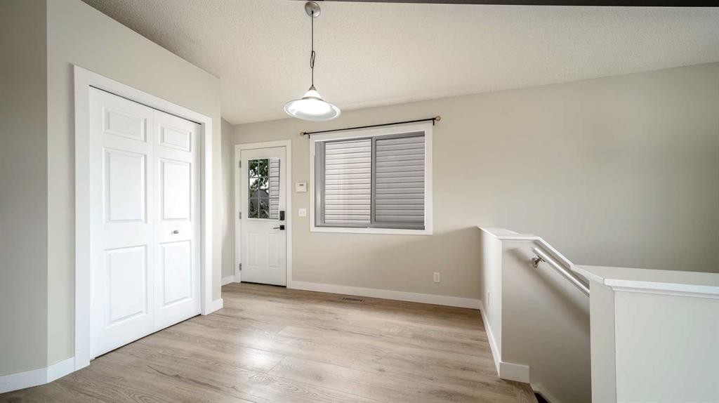 367 Copperfield Heights Se, Calgary, AB - Indoor Photo Showing Other Room