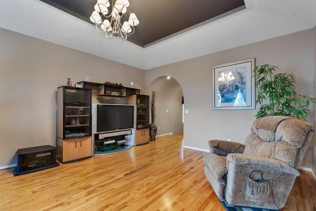 15 Saddletree Drive Ne, Calgary, AB