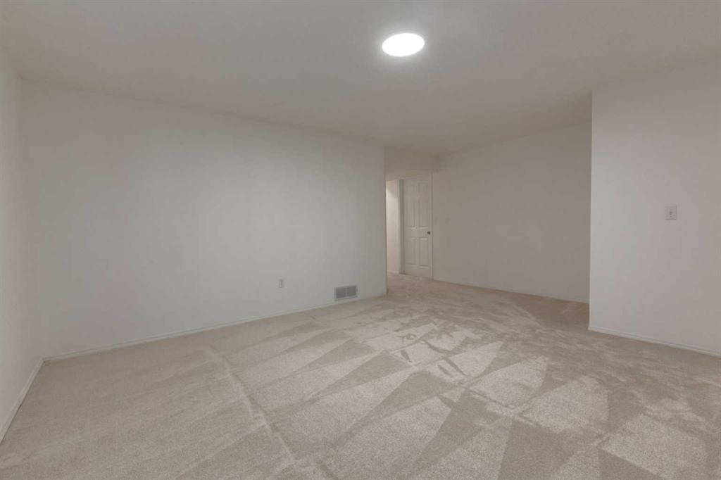 60 Riverview Drive Se, Calgary, AB