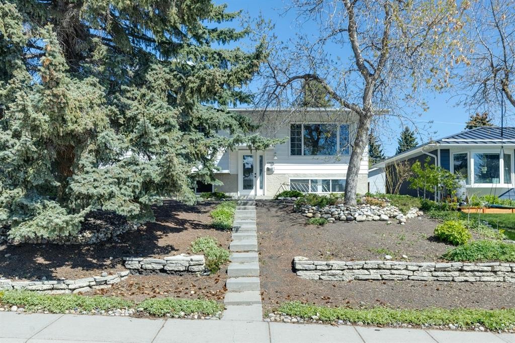 6928 Hunterbow Crescent Nw, Calgary, AB - Outdoor