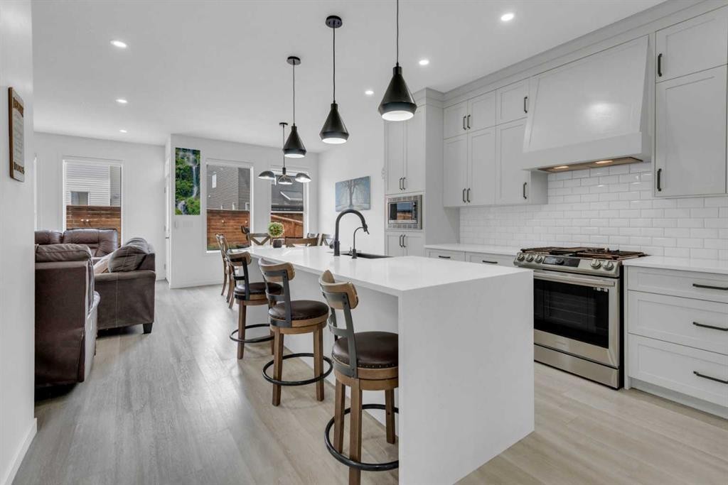 41 Copperhead Road Se, Calgary, AB - Indoor Photo Showing Kitchen With Upgraded Kitchen