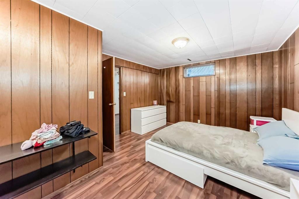 5007 Vallance Crescent Nw, Calgary, AB - Indoor