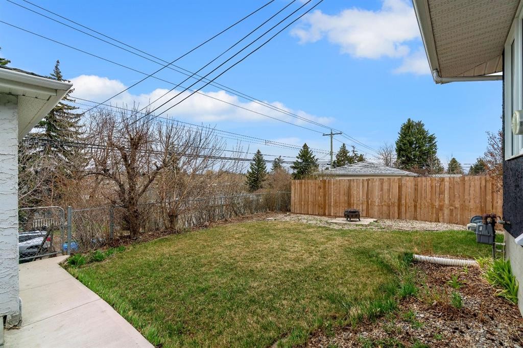 254 Hendon Drive Nw, Calgary, AB - Outdoor