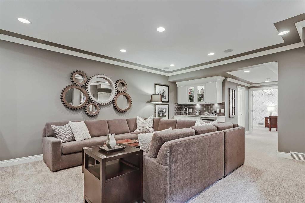 3629 1A Street Sw, Calgary, AB - Indoor Photo Showing Living Room