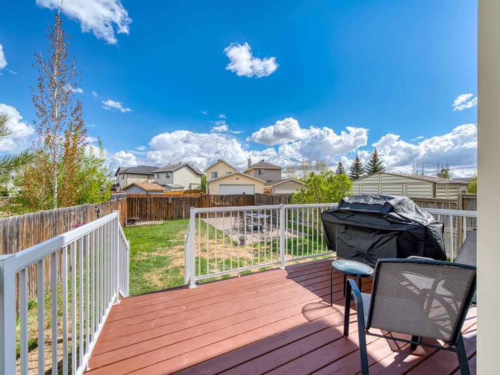 28 Cranberry Lane Se, Calgary, AB - Outdoor With Deck Patio Veranda With Exterior